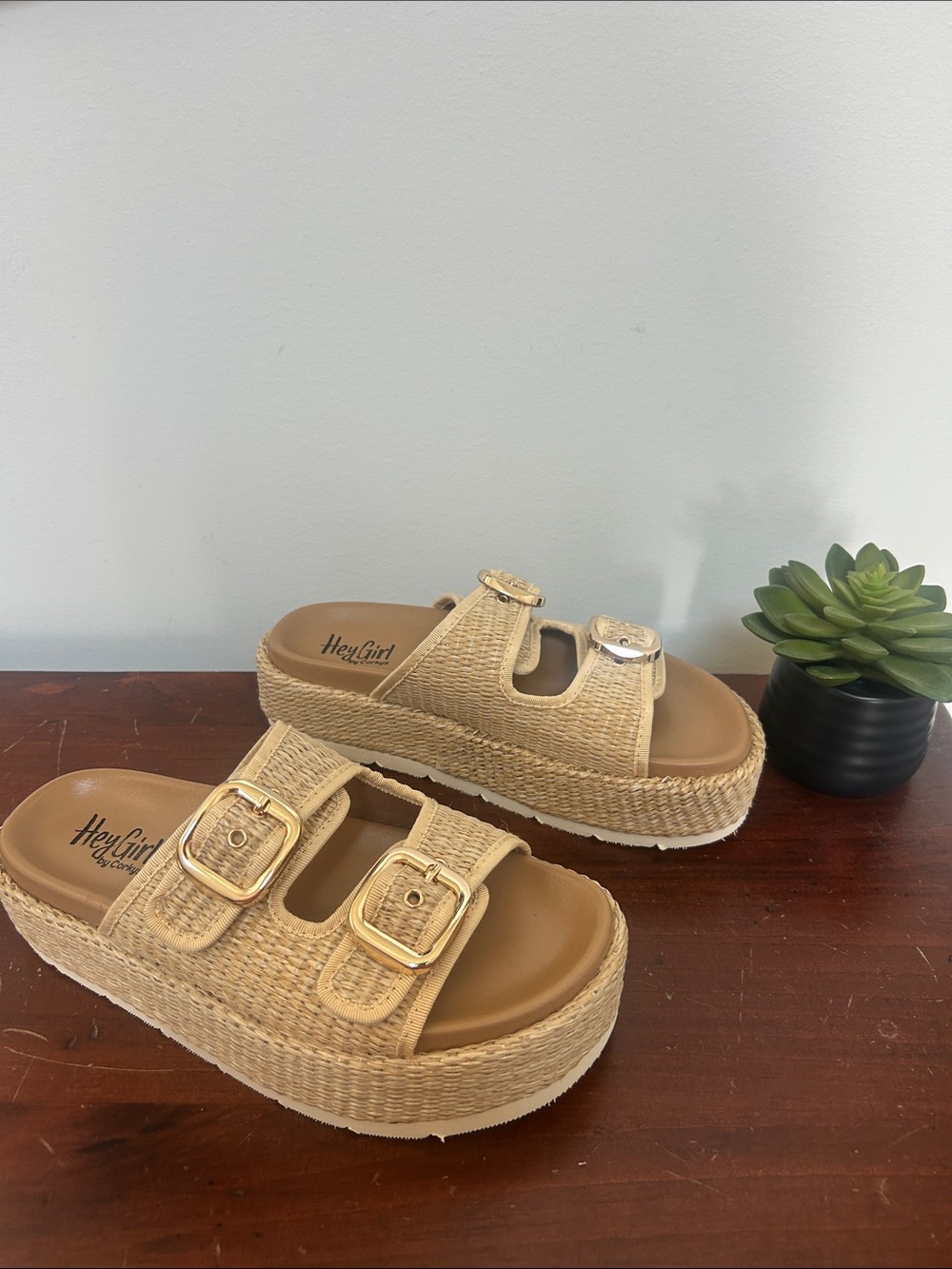 Hey Girl by Corkys - Woven Double-Buckle Platform sandals in Natural Tan size 7 - Picture 2 of 4